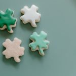 clover-leaf-cookies-pexels-tara-winstead-7110200